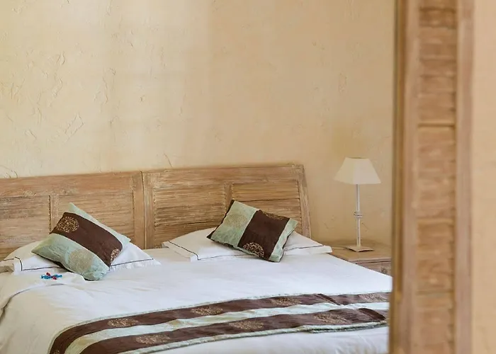 Domaine Du Calidianus Hotel 3*