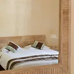 Domaine Du Calidianus Hotel 3*