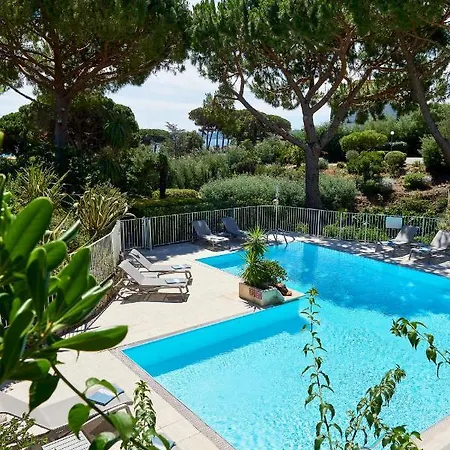 Szálloda Domaine Du Calidianus Sainte-Maxime