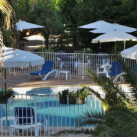 Domaine Du Calidianus Hotel