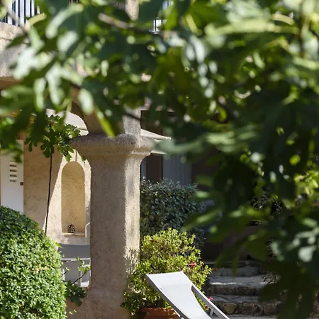 فندق Domaine Du Calidianus 3*