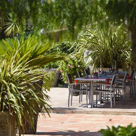 Domaine Du Calidianus Hotel 3*