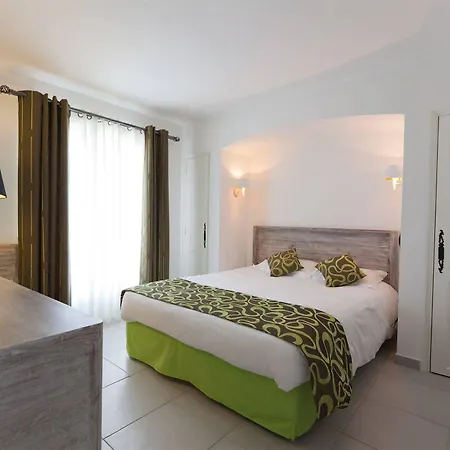 Domaine Du Calidianus Szálloda 3*