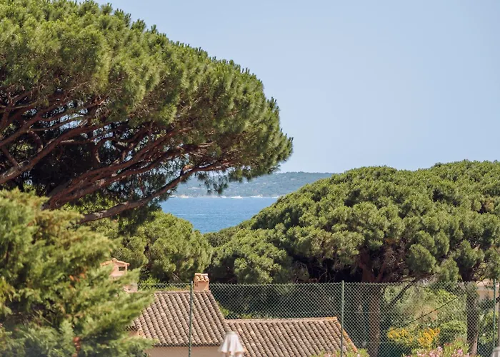 Domaine Du Calidianus Hotel 3*