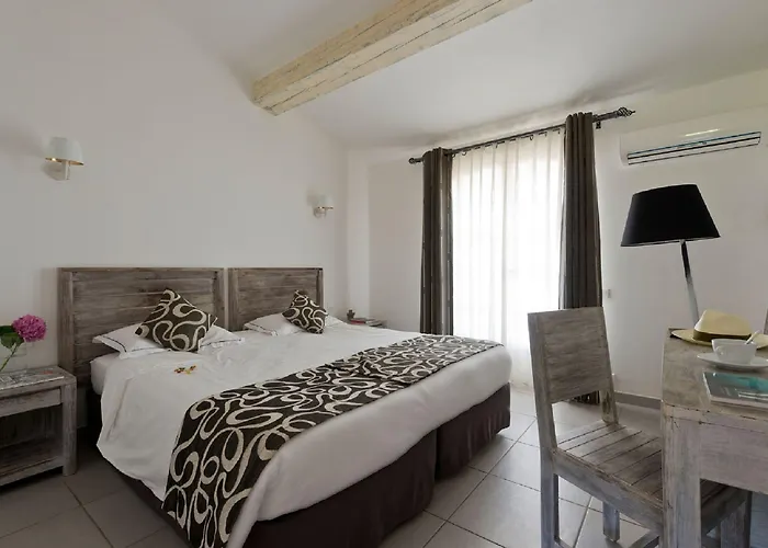 Hotel Domaine Du Calidianus 3*