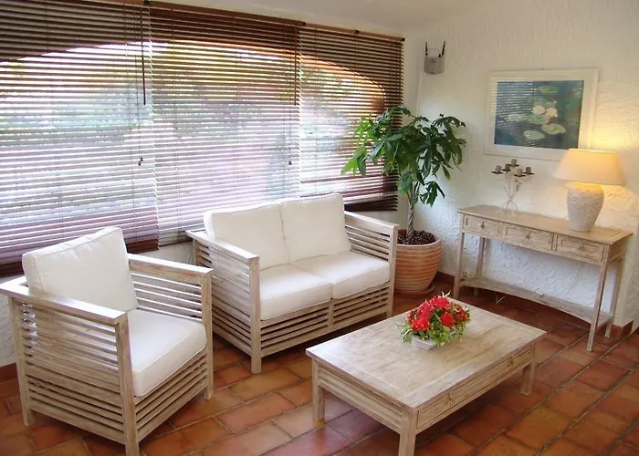 Szálloda Domaine Du Calidianus 3*