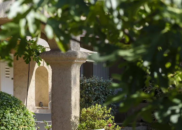 Hotel Domaine Du Calidianus 3*